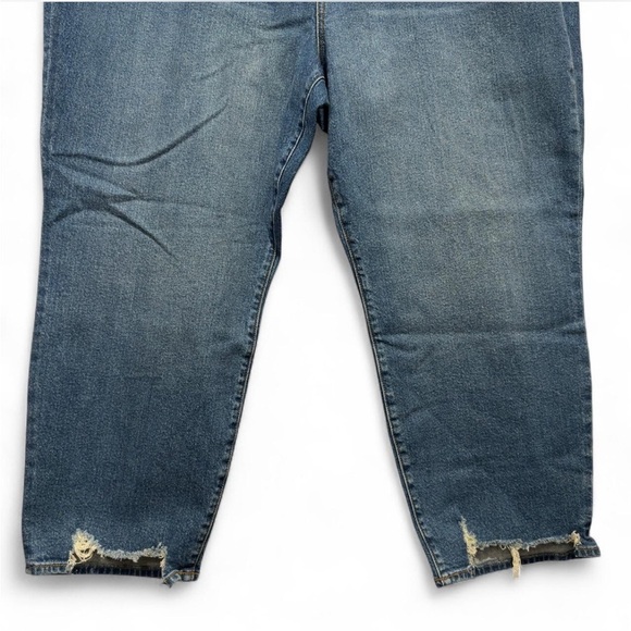 Torrid High-Rise Straight Classic Denim Jeans Artisan Hem Distressed Plus Size - Picture 5 of 9